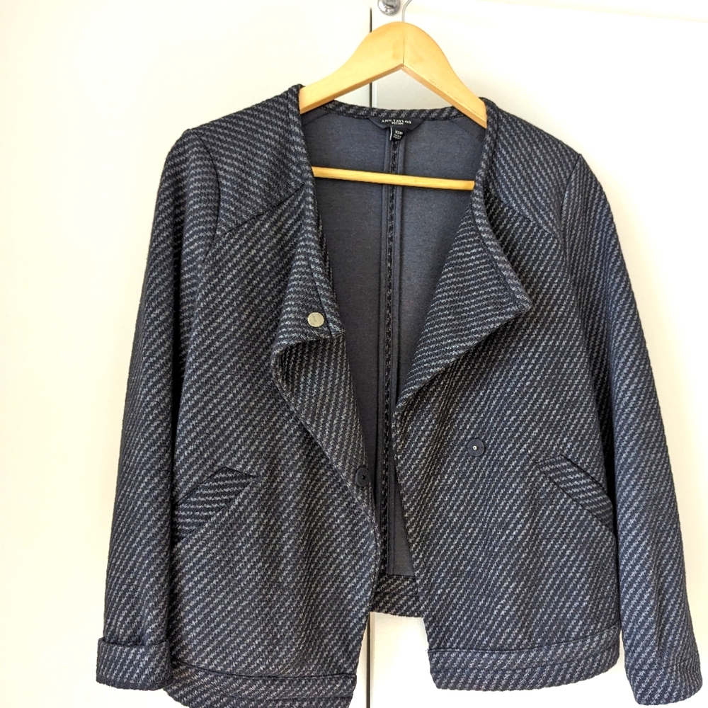Petite Graphic Jacquard Topper
